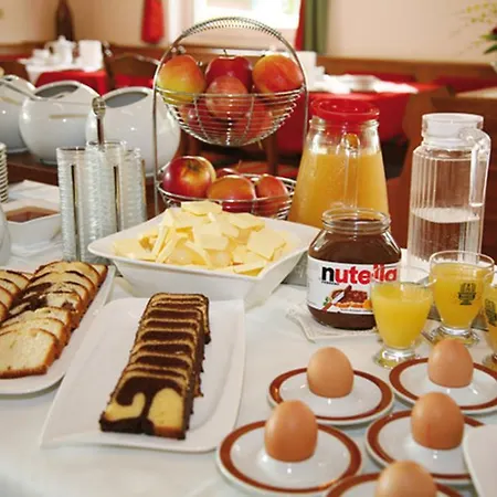 Guest house Helios 3*
